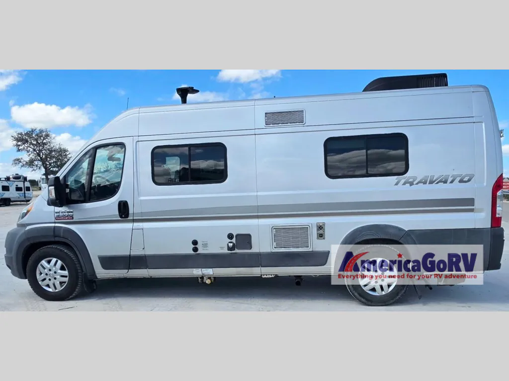 2014 Winnebago Travato 59G, Photos photo 7
