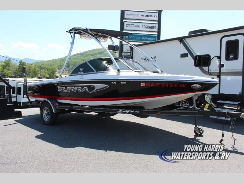 2004 Supra Supra Used   Launch LTS - Main photo