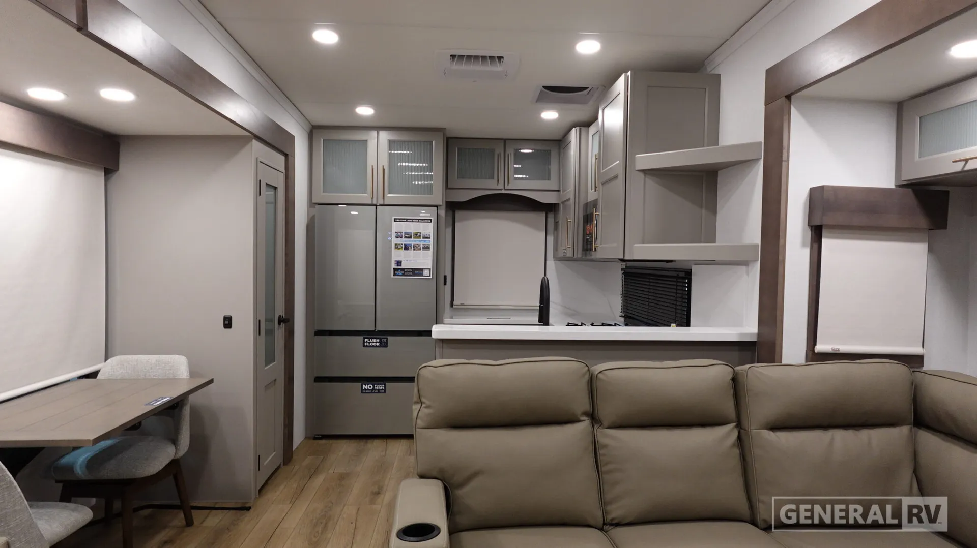 2026 Alliance RV Paradigm 382RK - Photo 3