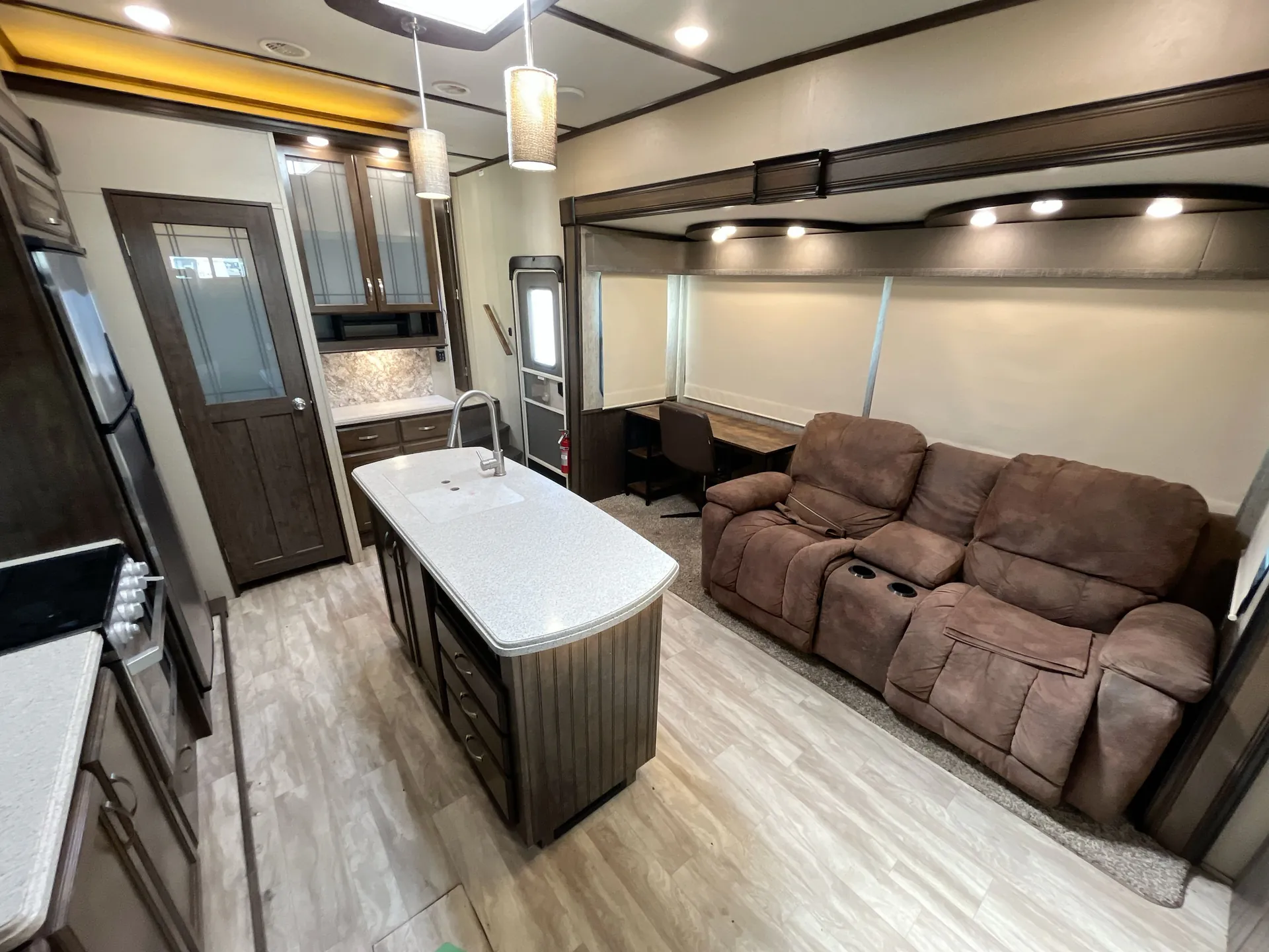 2019 Grand Design Solitude 3740BH — living area main