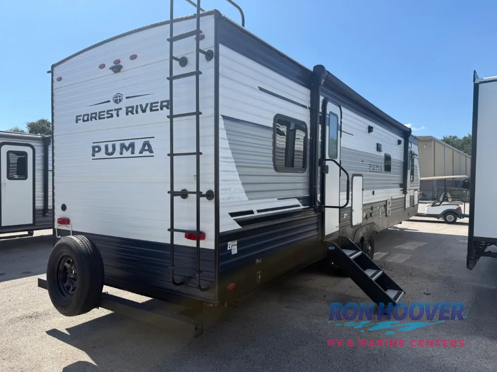 2025 Palomino Puma 337BH, Photos photo 5
