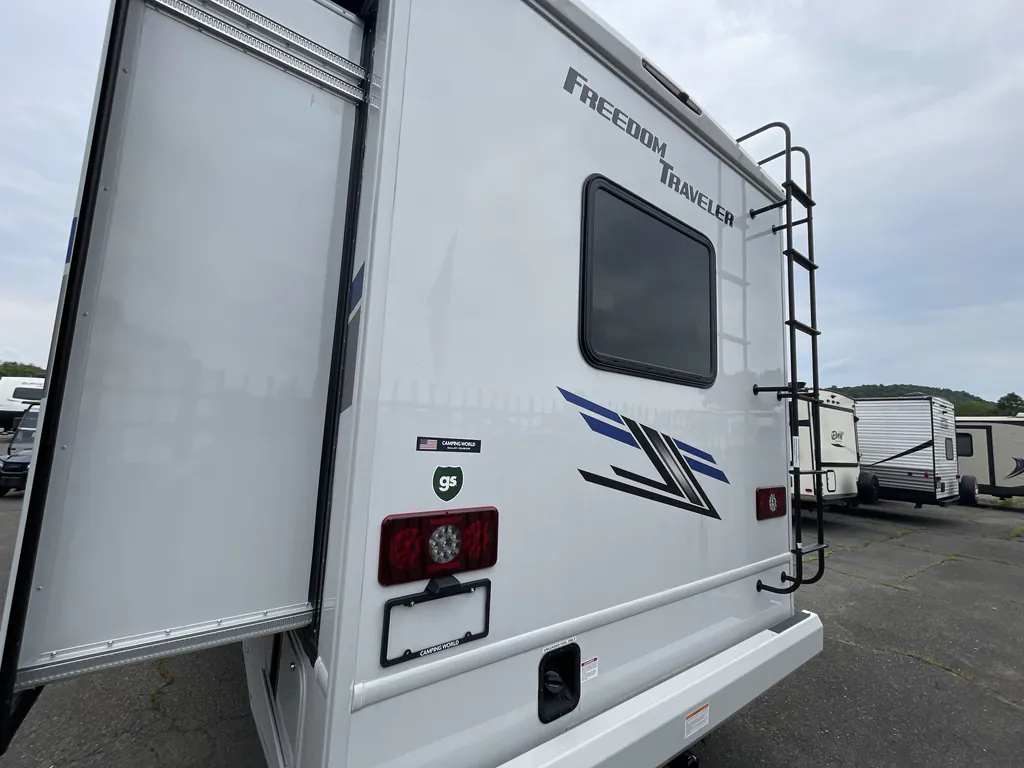 2026 Thor Motor Coach Freedom Traveler A29, Photos photo 7