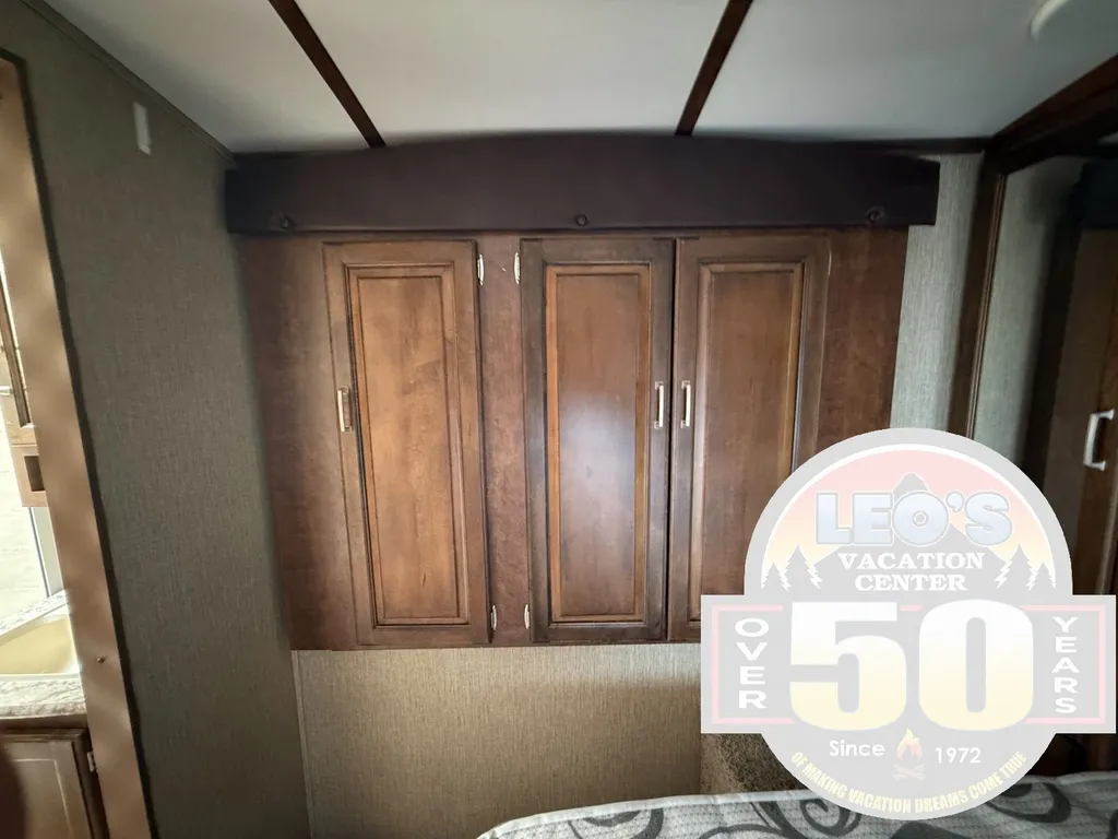 2016 Keystone Outback 298RE, Photos photo 36