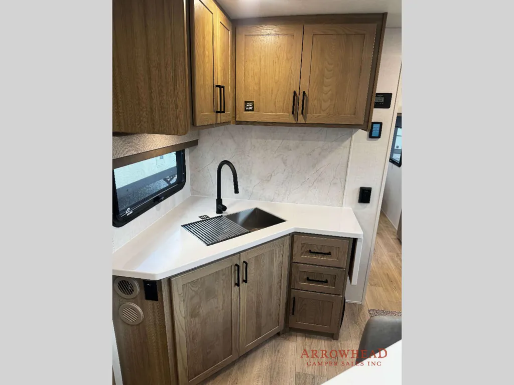 2027 Forest River Rockwood Ultra Lite 2921RL, Photos photo 30