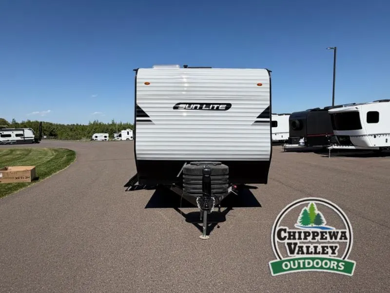 2026 Sunset Park RV Sun Lite 25THX - Photo 2