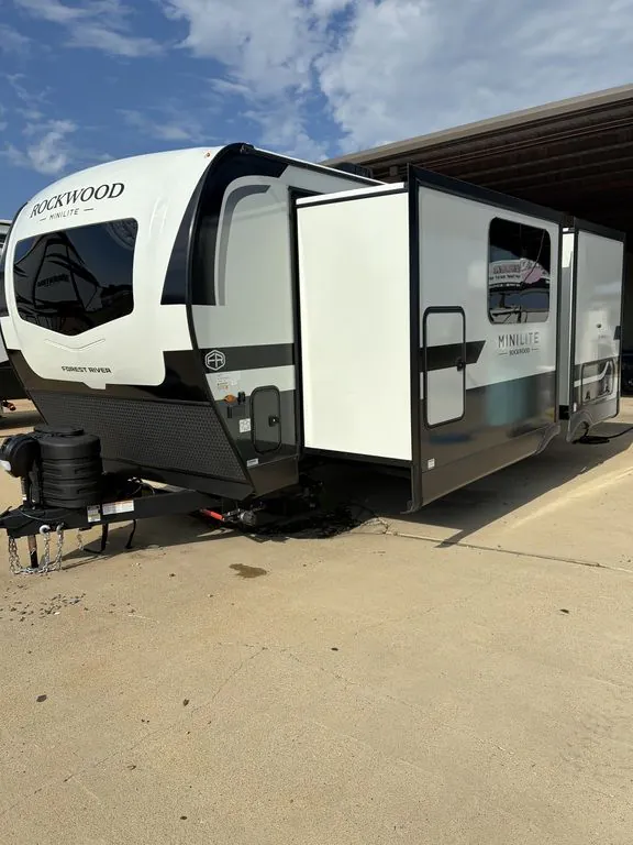 2027 Forest River Rockwood Mini Lite 2523MBR — Photo 5
