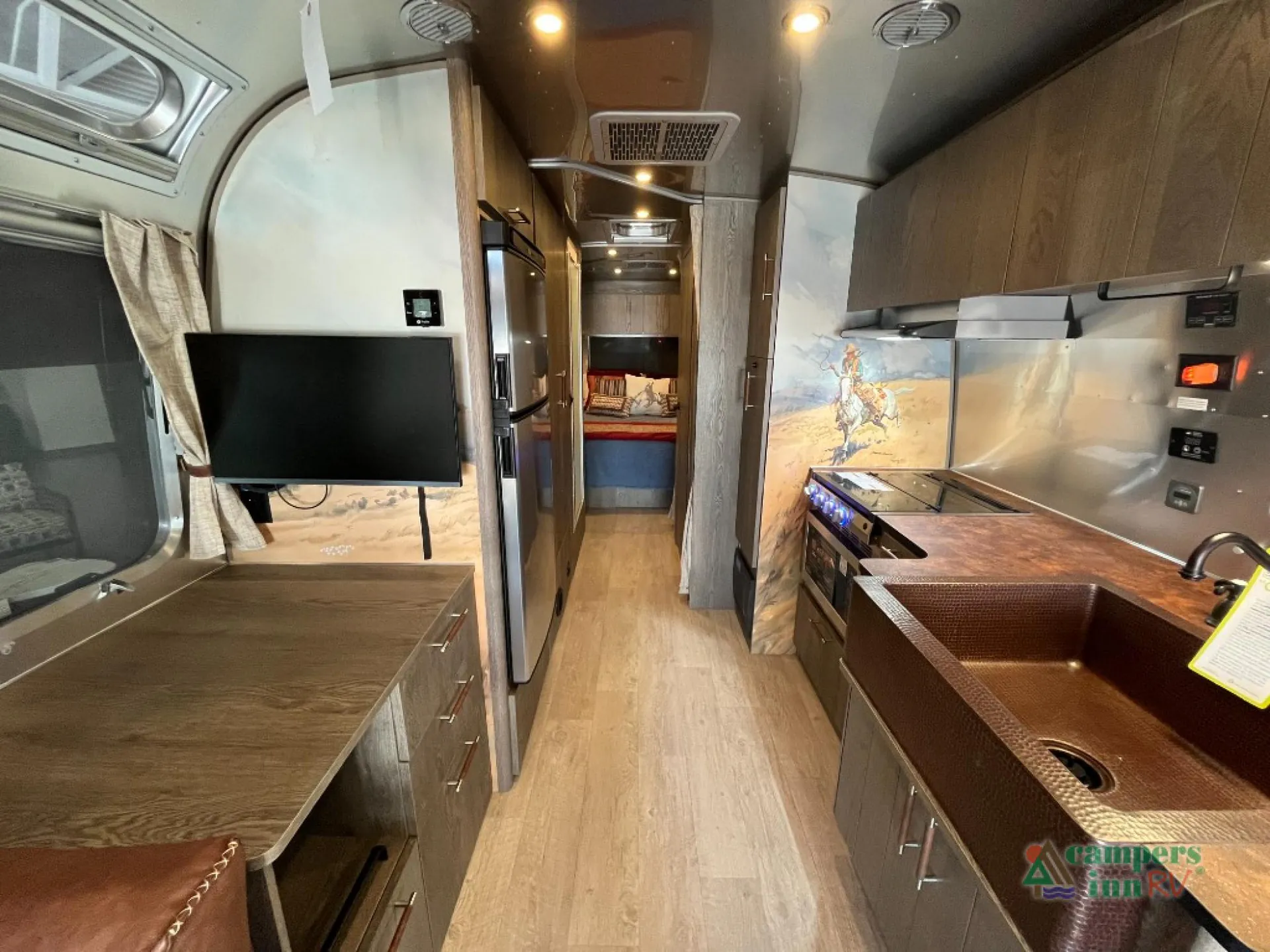 2026 Airstream Stetson+6666 27FB - Photo 3