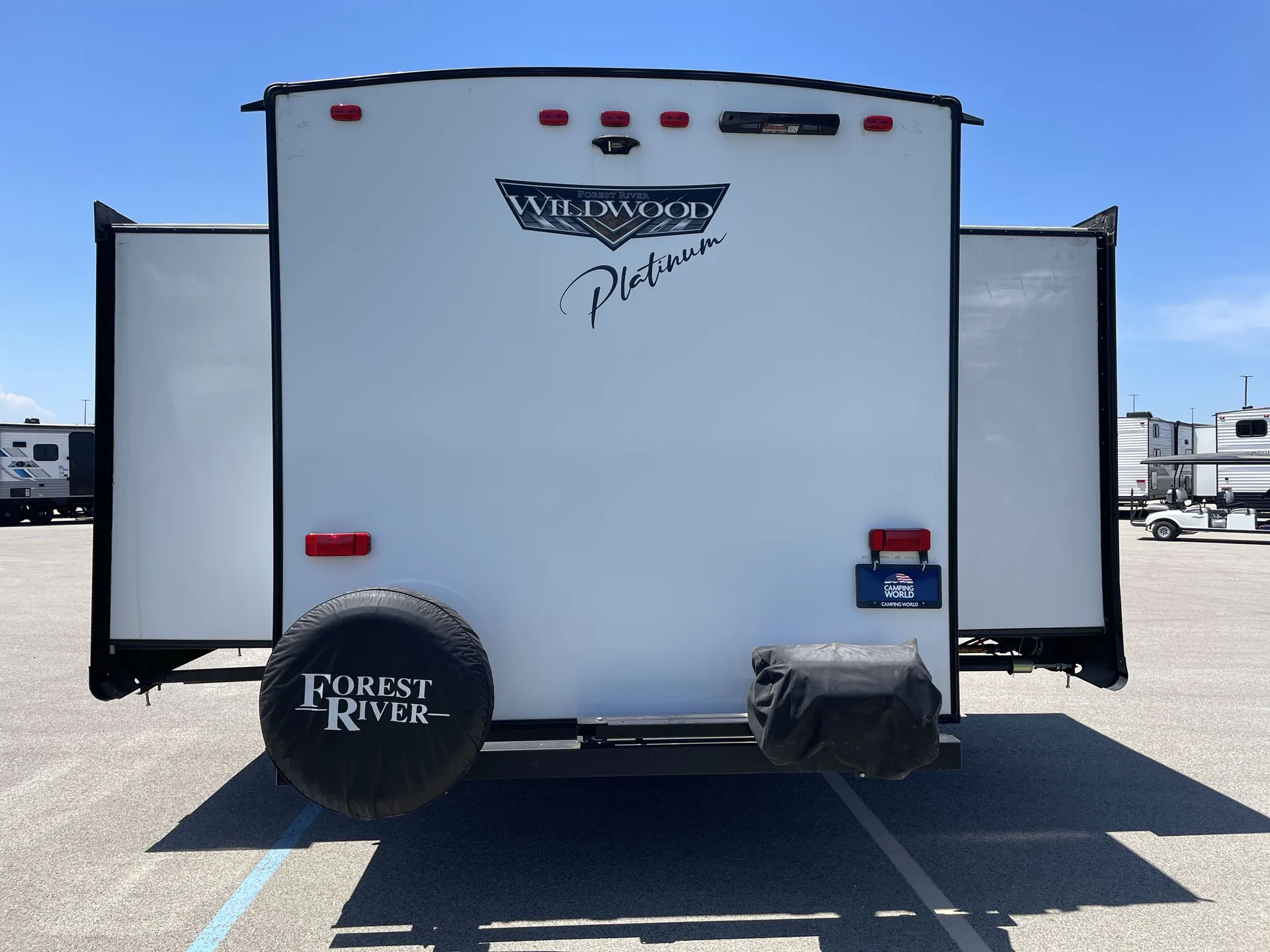 2024 Forest River Wildwood 31KQBTS — backside