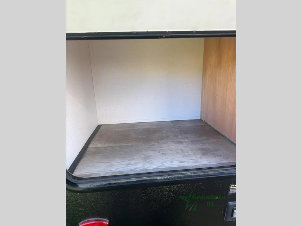 2025 Palomino Puma 337BH, Photos photo 15