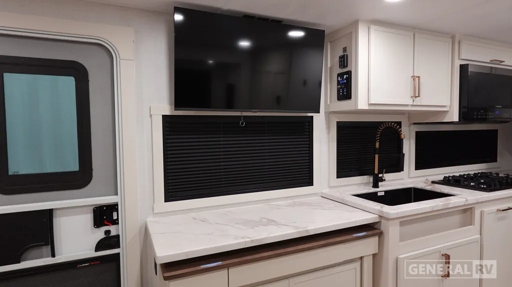 2026 Brinkley Model Ix 20X, Photos photo 12