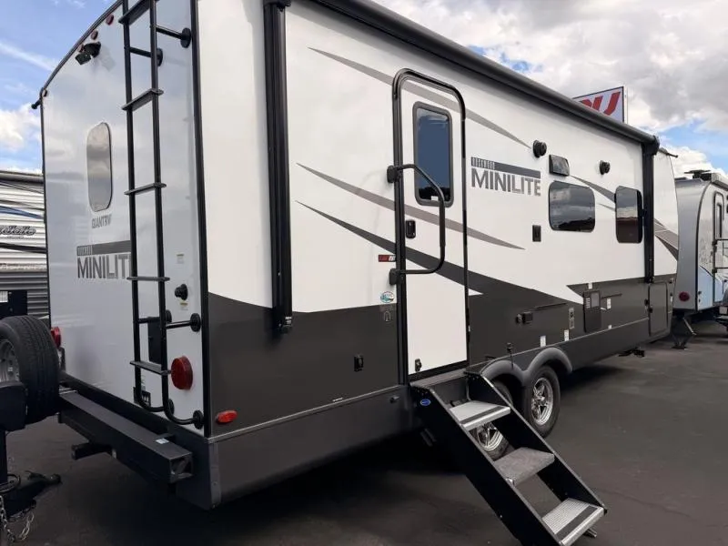 2024 Forest River Rockwood Mini Lite 2511S - Photo 4
