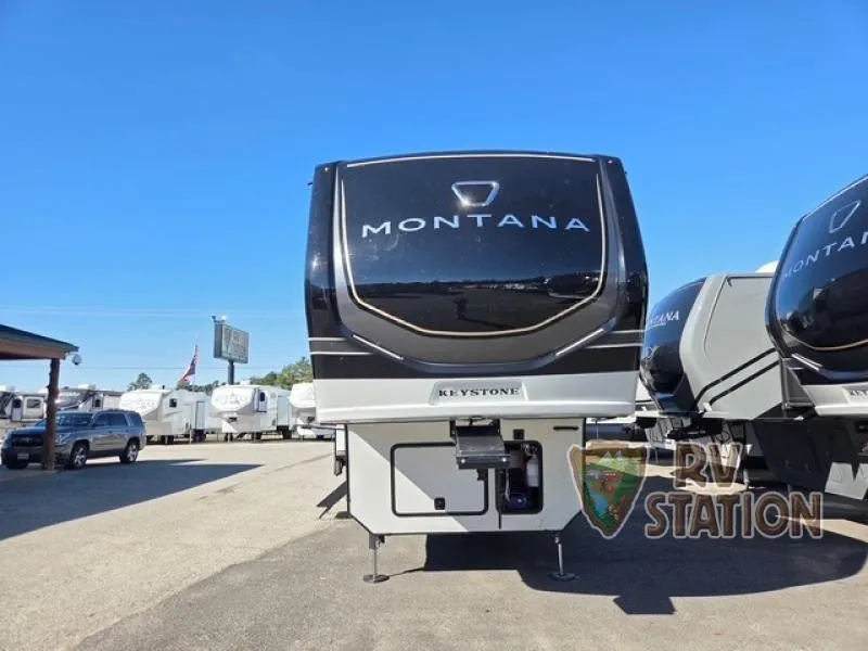 2026 Keystone Montana 3901RK - Photo 3