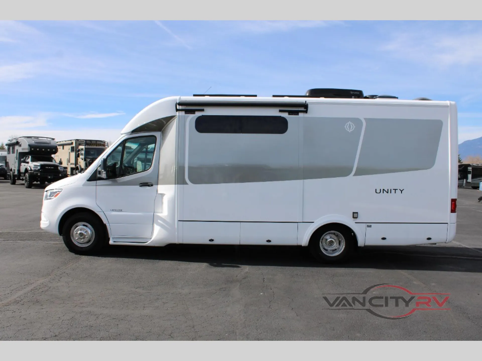 2026 Leisure Travel Unity U24FX - Photo 3