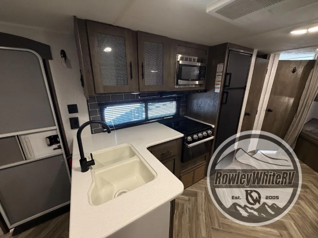2022 Forest River EVO Lite 2700BHX, Photos photo 5