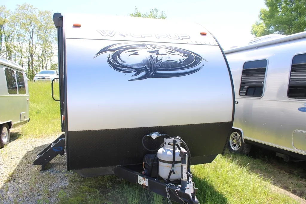 2019 Forest River Cherokee Wolf Pup 16FQ - Photo 4