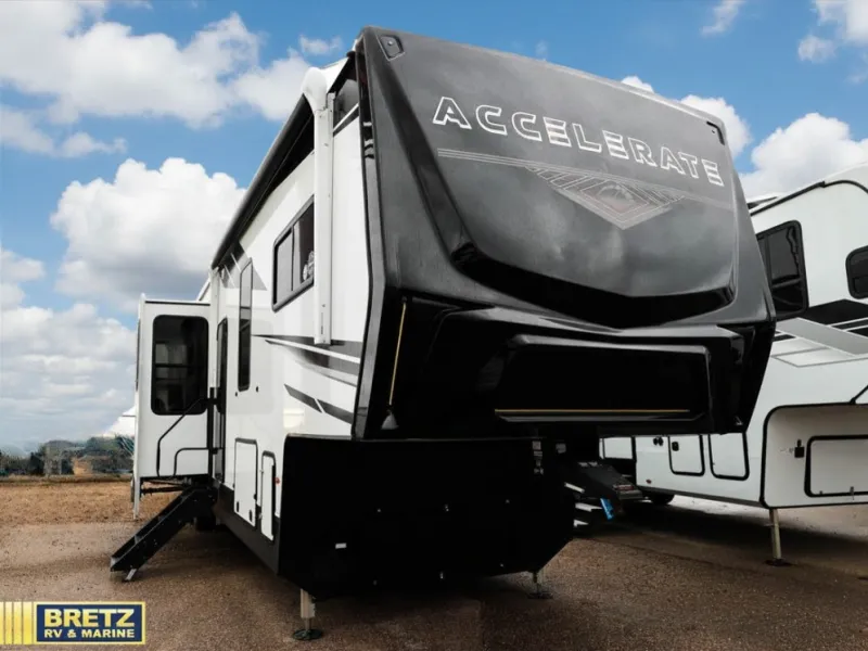 2026 KZ Accelerate 3915A - Photo 4