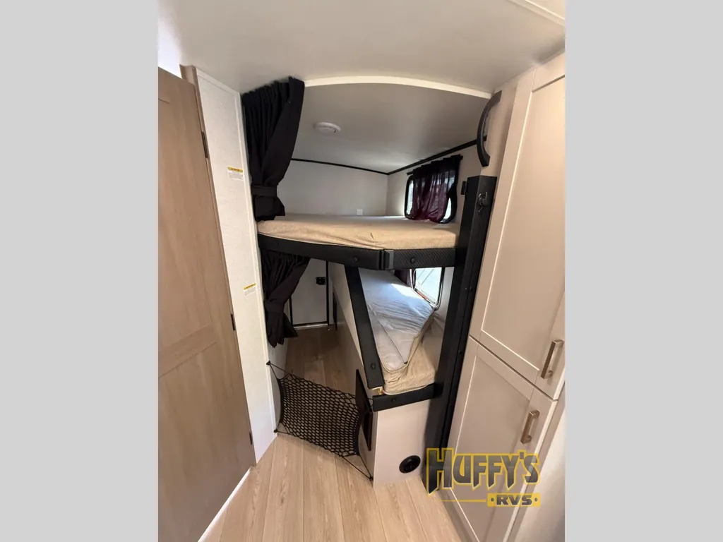 2027 Jayco Jay Feather 29BHB, Photos photo 16