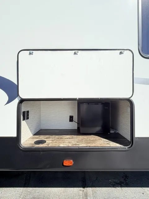2019 Forest River Sabre 36BHQ — Photo 7