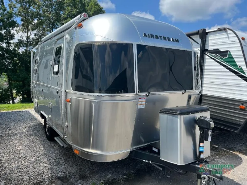2024 Airstream Caravel 19CB - Photo 2