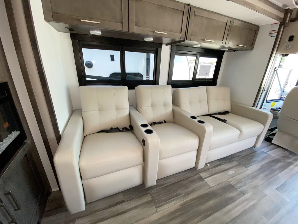 2026 Entegra Coach Vision XL 36C, Photos photo 37
