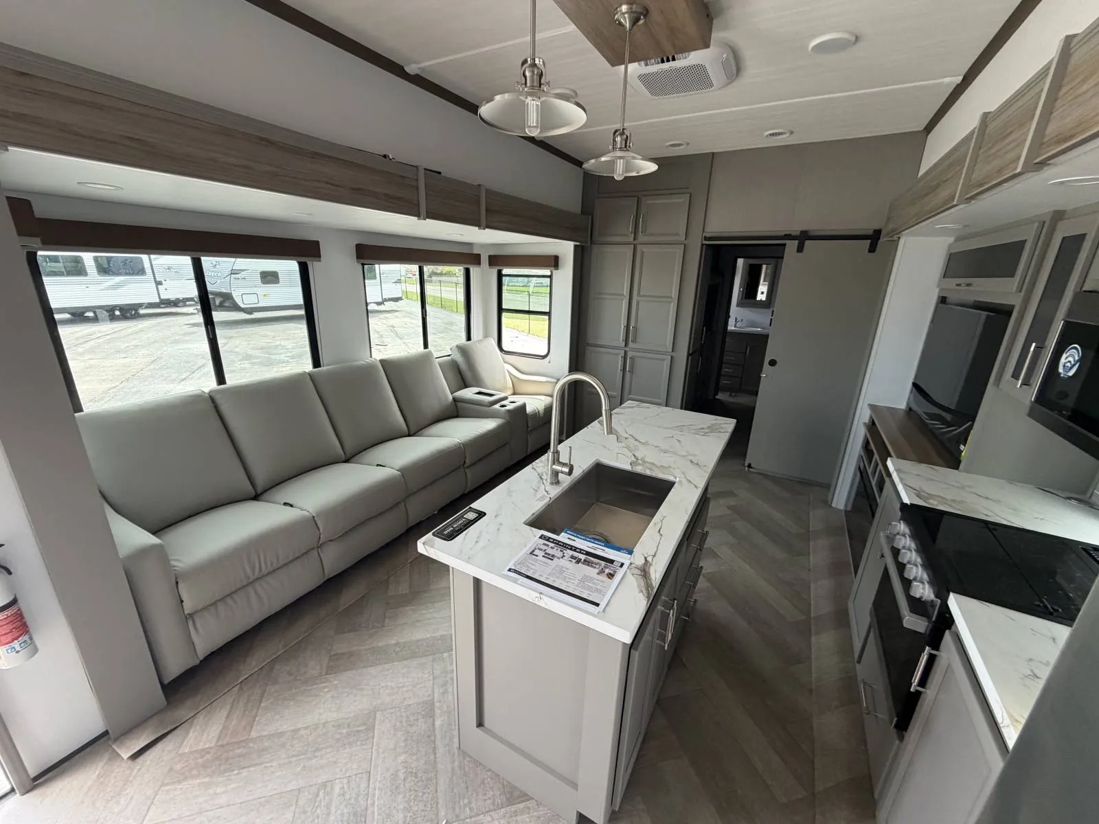 2026 Keystone Sprinter 3900DBL - Photo 4