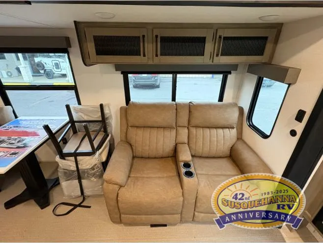 2026 Palomino Puma Destination 39DBT - Photo 4