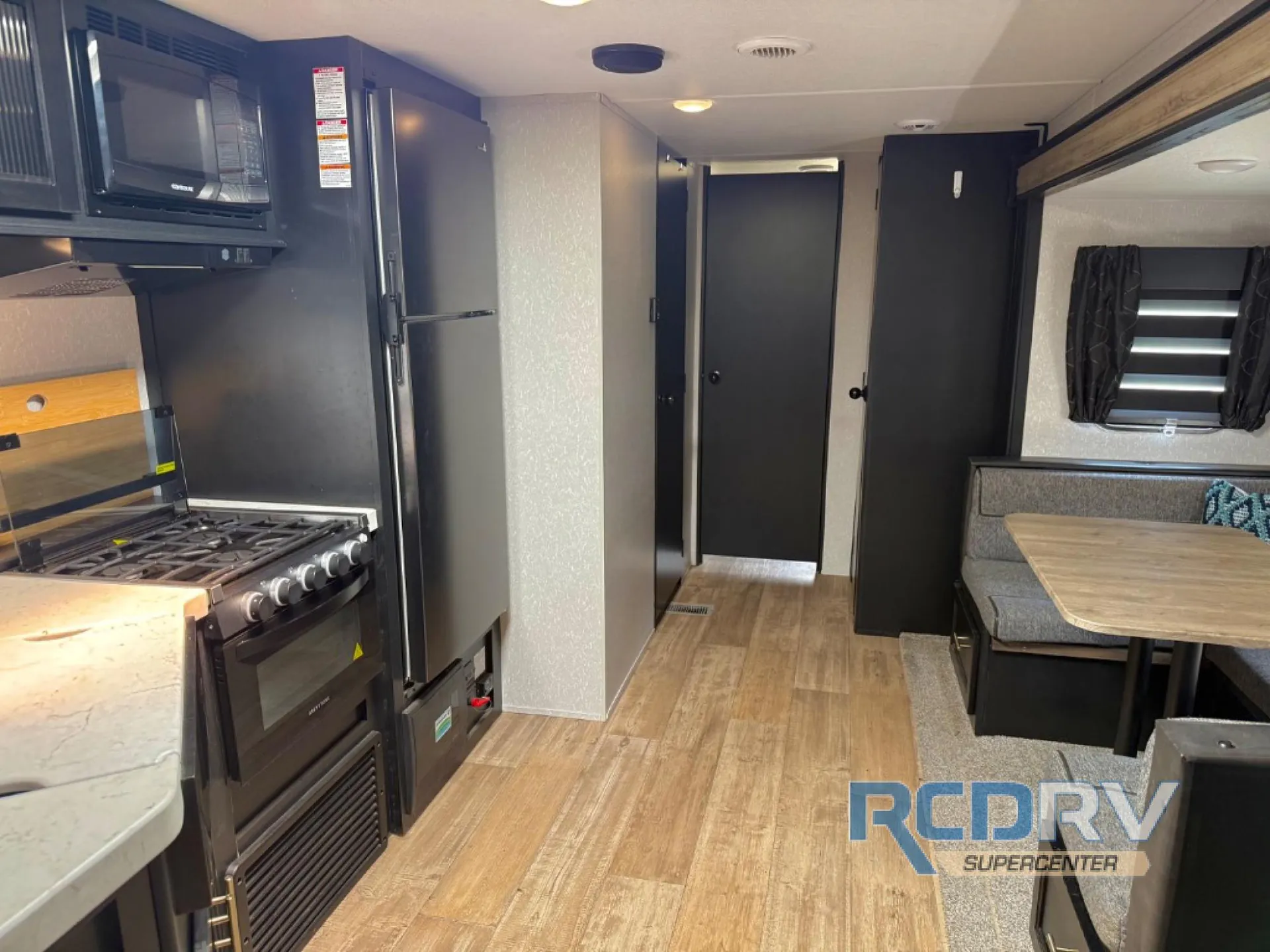 2021 Forest River Cherokee 324TS dealer photo 2 from RCD RV Supercenter