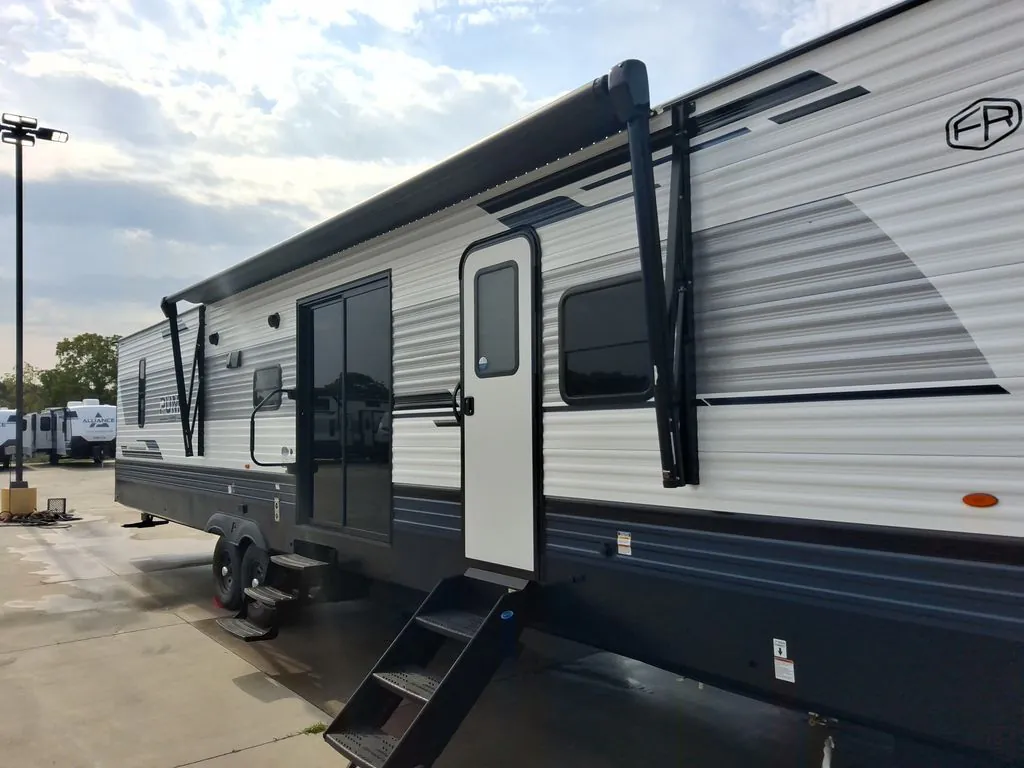 2027 Forest River Puma Vista 39DBT - Photo 4