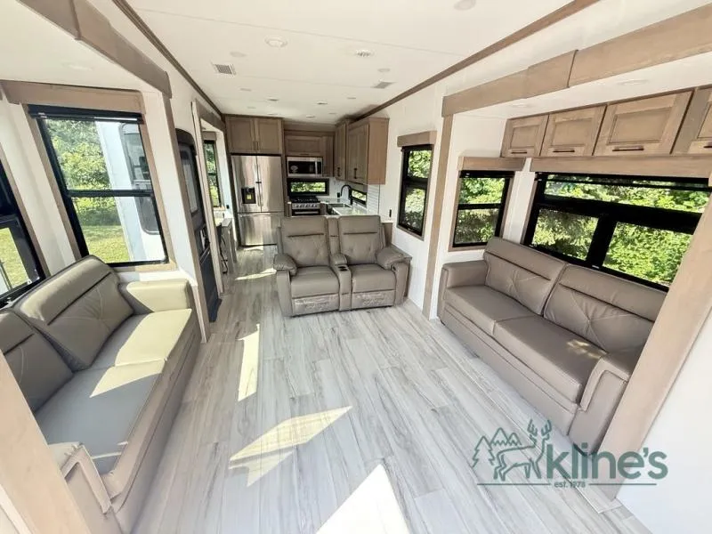 2026 KZ Durango Gold 391RKF - Photo 2