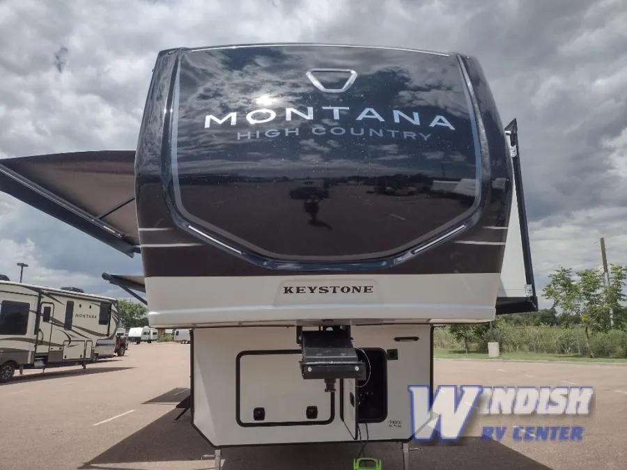 2026 Keystone Montana 385BR - Photo 2