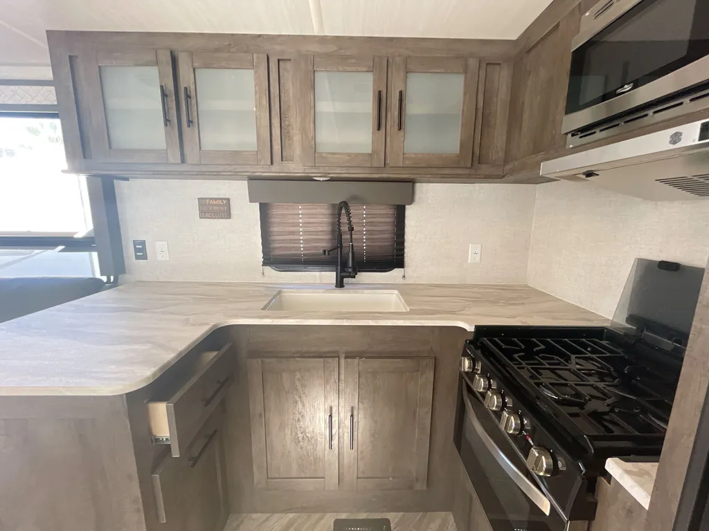 2021 Forest River Salem 27RKS, Photos photo 10