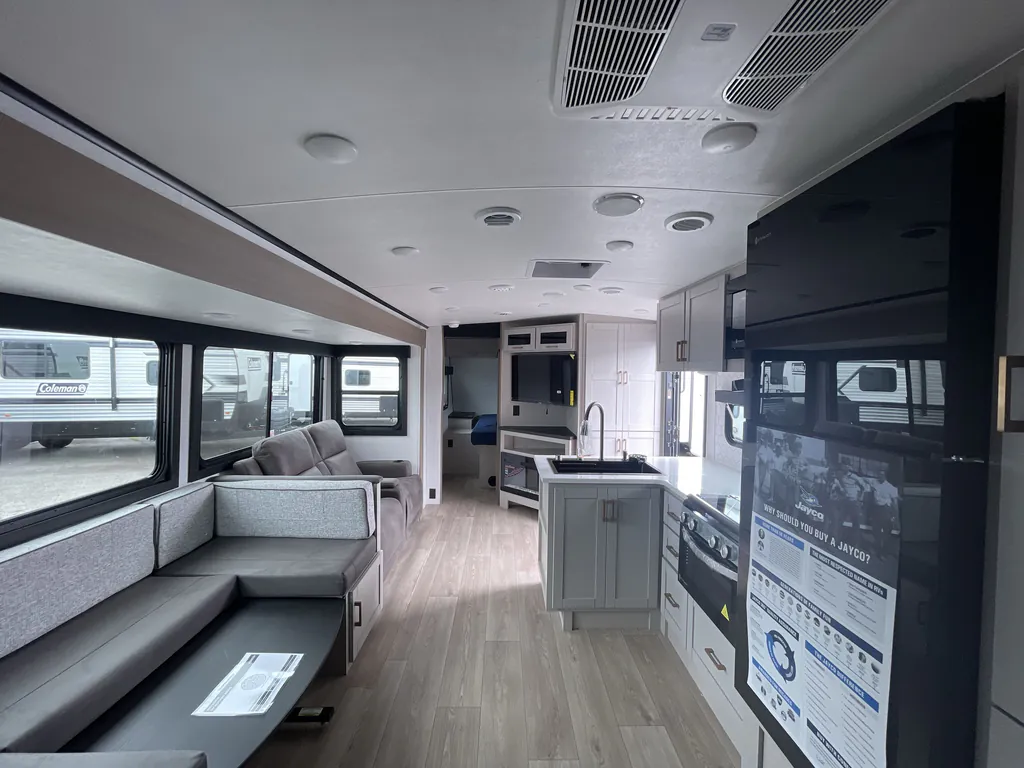 2027 Jayco Jay Feather 29BHB, Photos photo 3