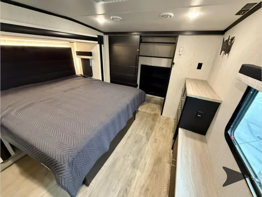 2021 Forest River Wildcat 368MB, Photos photo 24