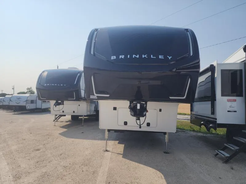2025 Brinkley Model Z 3300, Photos photo 54