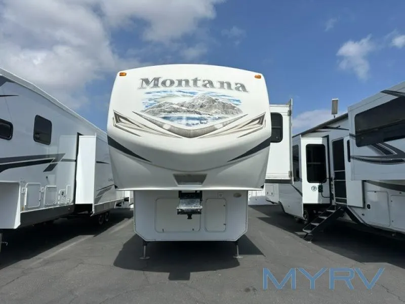 2013 Keystone RV Montana Used    3402 RL - Photo 3