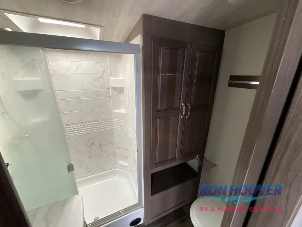 2022 Keystone RV Cougar Half-Ton 33RLI, Photos photo 23
