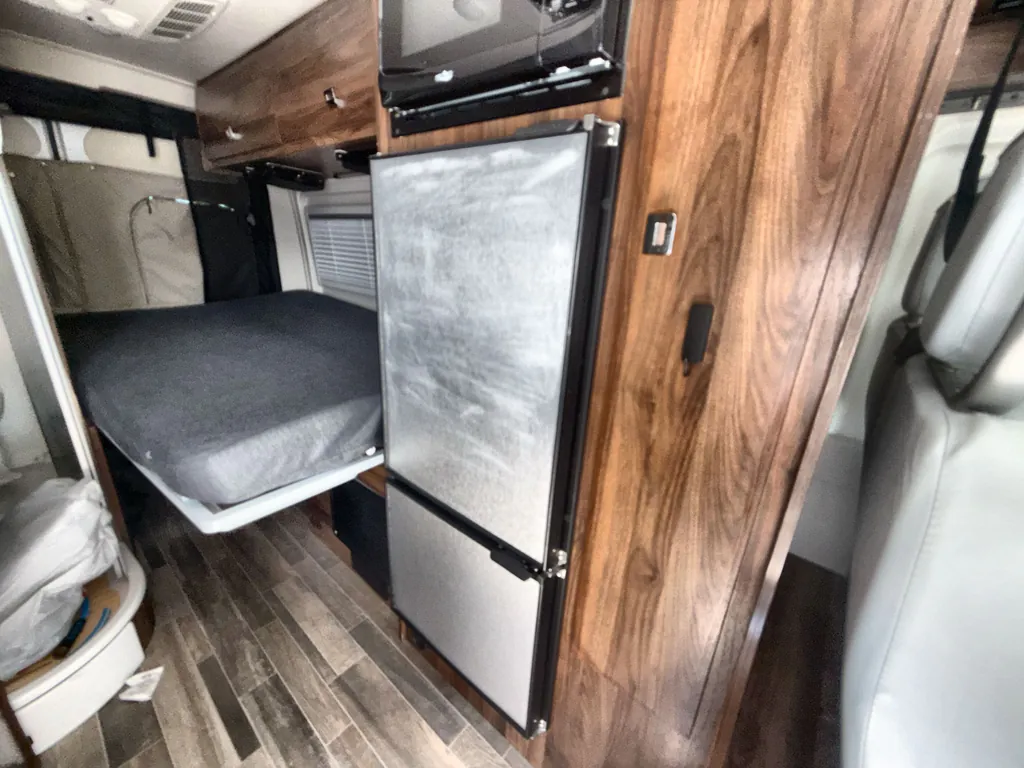 2022 Winnebago Travato 59G, Photos photo 8