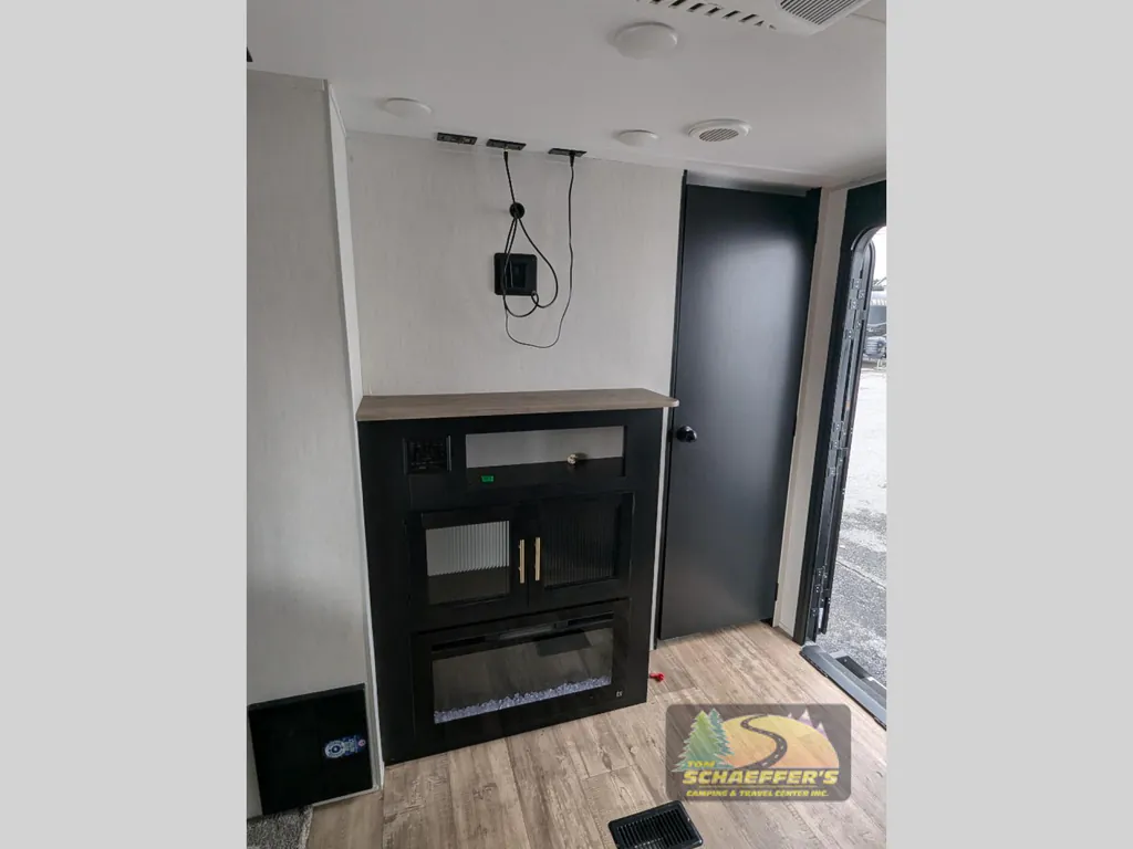 2022 Forest River Cherokee 274BRB, Photos photo 15