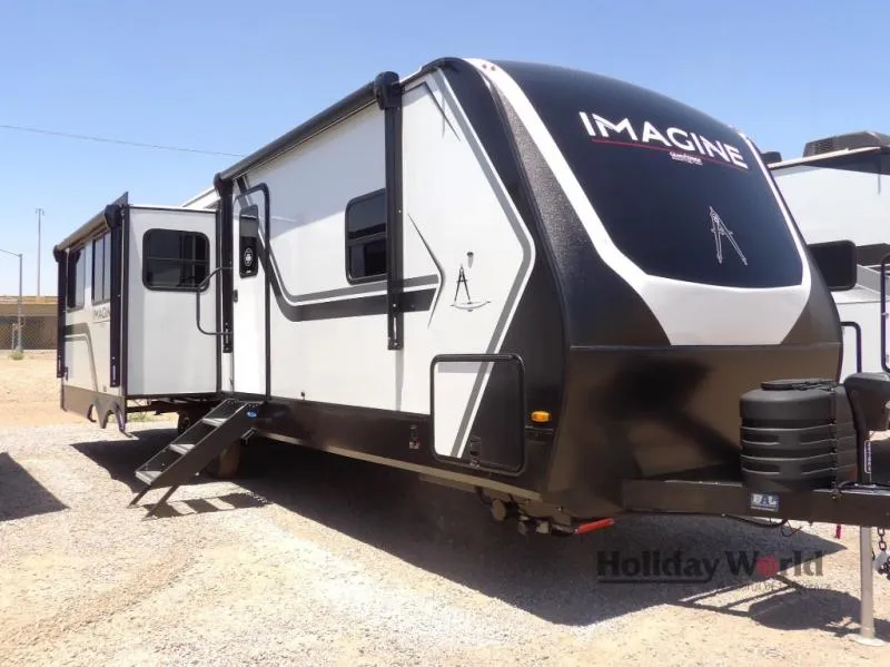 2027 Grand Design Imagine 2970RL - Photo 2