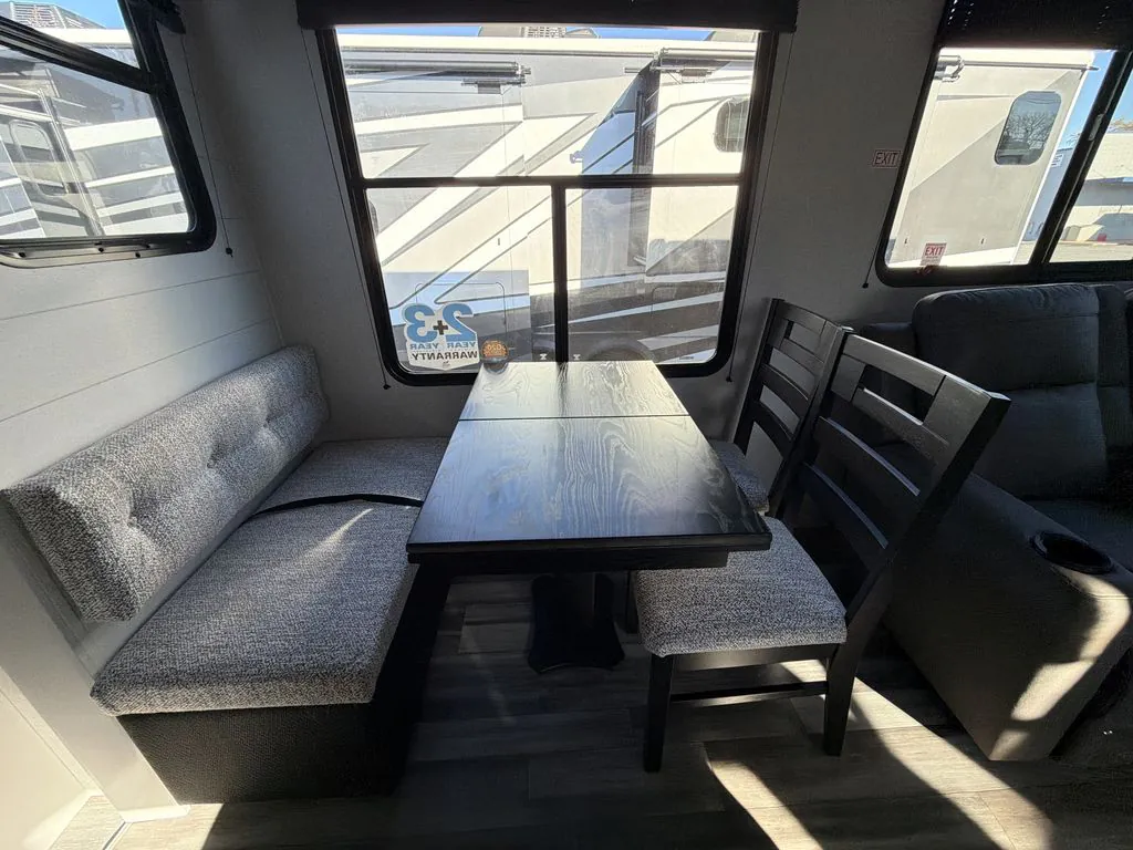 2026 Jayco Jay Flight Bungalow 404LOFT DS, Photos photo 13