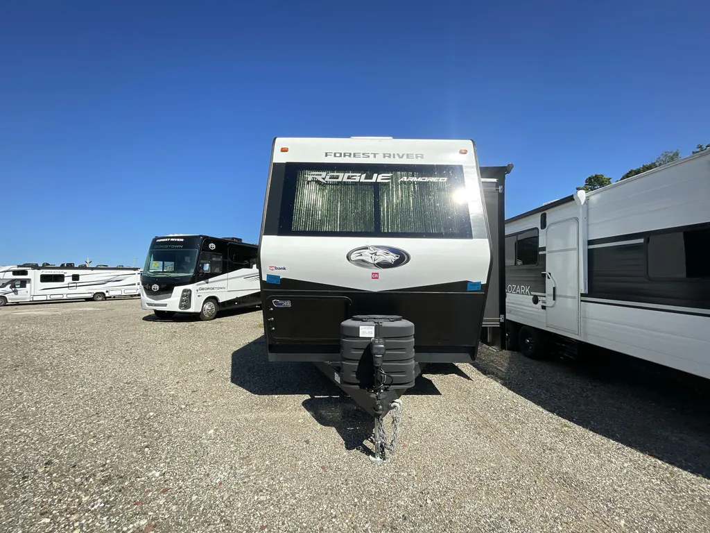 2025 Forest River Vengeance Rogue Armored 32L132, Photos photo 4