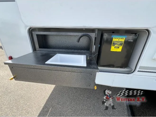 2026 Coachmen Freedom Express Select 30SE - Photo 4