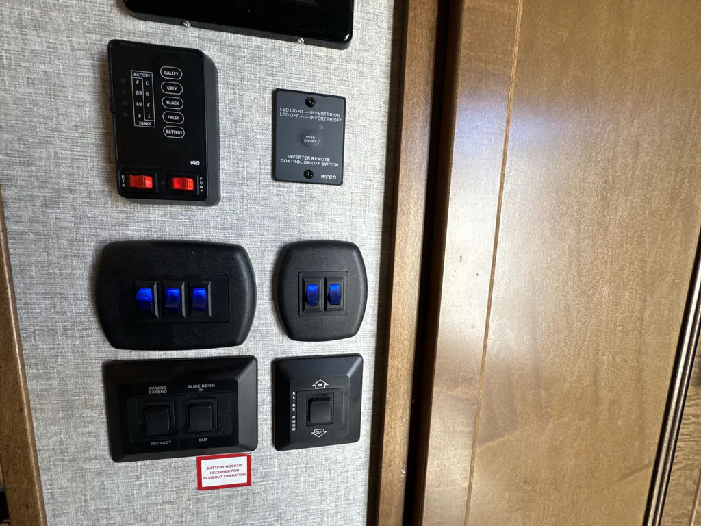 2019 Forest River Sabre 36BHQ, Photos photo 24