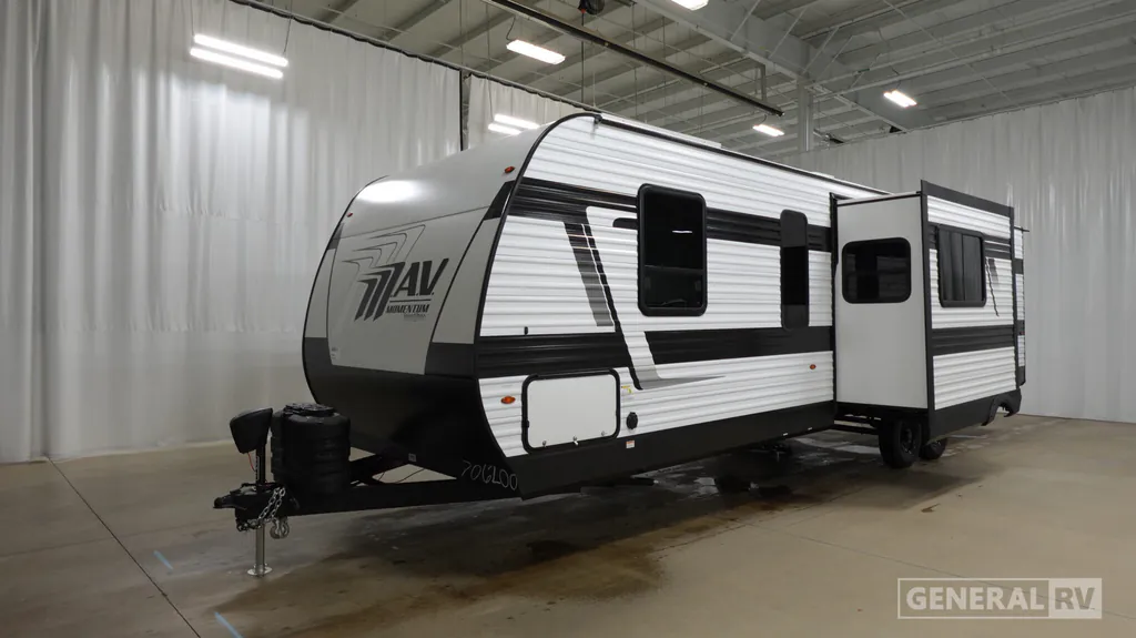 2027 Grand Design Momentum MAV 30MAV, Photos photo 5
