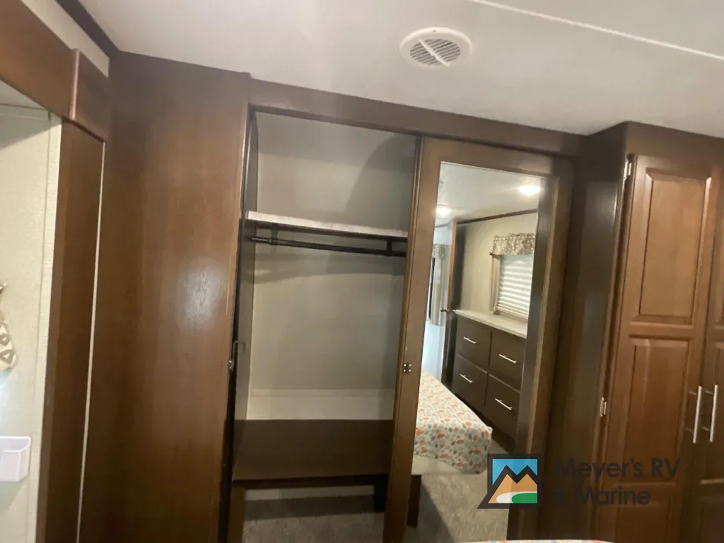 2018 Forest River Wildcat 34WB, Photos photo 35