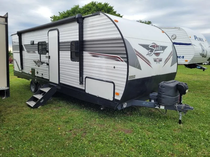 2022 Shasta RVs Shasta 25RB - Photo 2