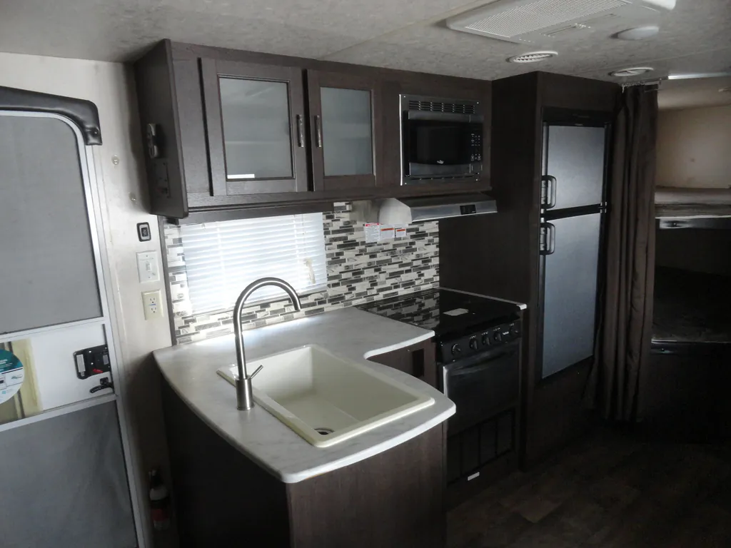2019 Forest River Wildwood X-Lite 241BHXL, Photos photo 10