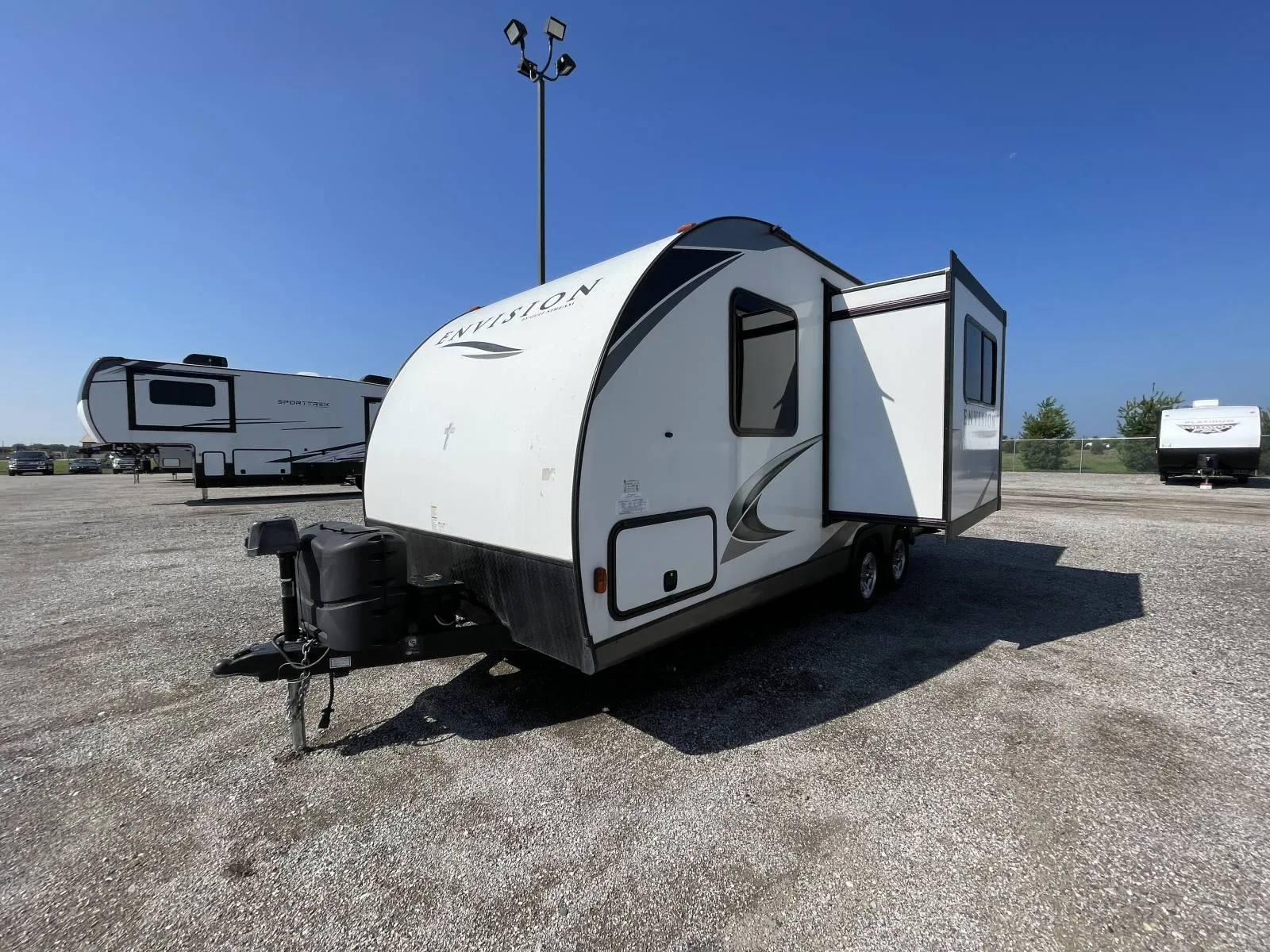2021 Gulf Stream Envision SVT 21QBD - Photo 4