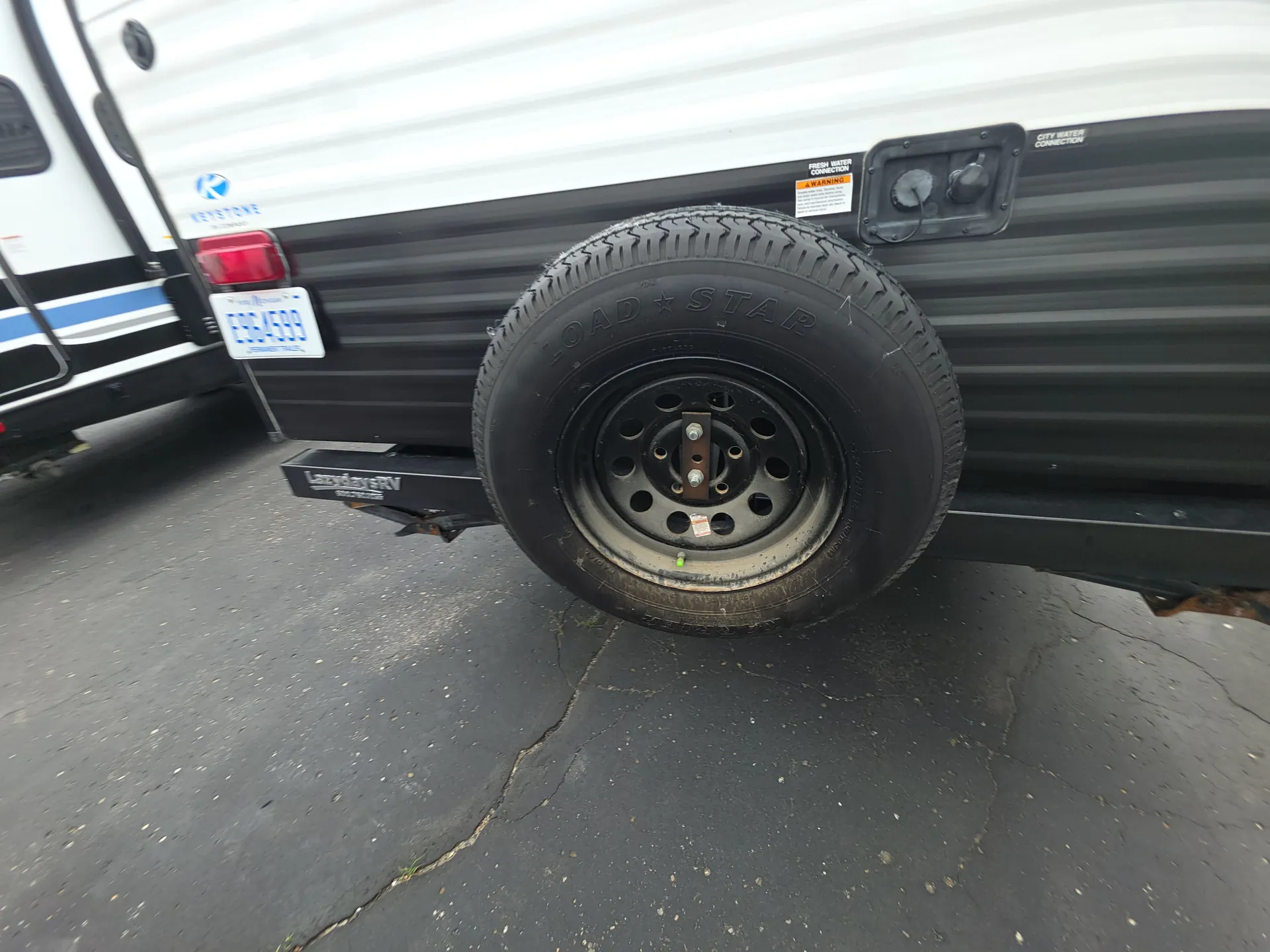 2021 Keystone Springdale 2010BH — living area main