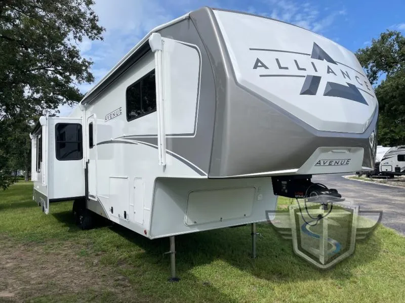 2026 Alliance RV Avenue 35RKS - Photo 2